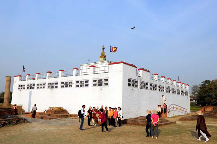 आठ महिनामा नेपाल भित्रिए ७ लाख २० हजार पर्यटक