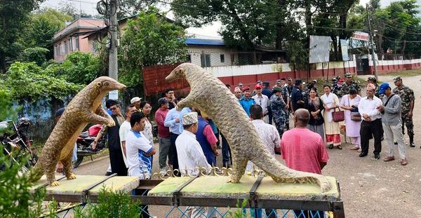 धादिङबेसीस्थित लखन थापा पार्कमा सालकको मुर्ति स्थापना