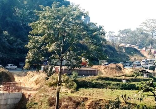 पृथ्वी राजमार्गः मध्य दिनमा बन्द गरि काम, यात्रुलाई सास्तिको जाम