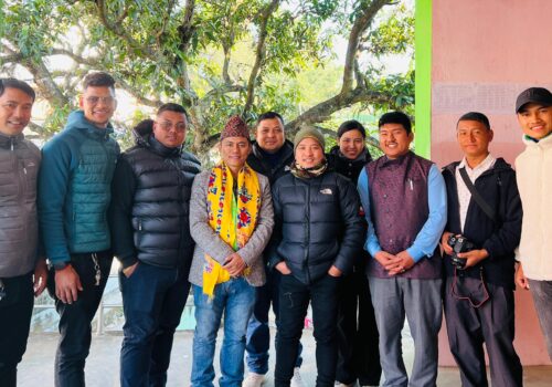 नेपाल पत्रकार महासंघ बागमती प्रदेशका अध्यक्ष मगरलाई फोनिज धादिङद्धारा सम्मान