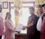 एकिकृत समाजवादीले धादिङका स्थानीय तहमा बुझायो स्मरण पत्र